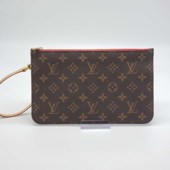 Louis Vuitton Handbags - Authentic Louis Vuitton Wristlet / Clutch Monogram